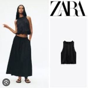 Zara Black PUFFY TOP
Sleeveless top with tonal matching rib round